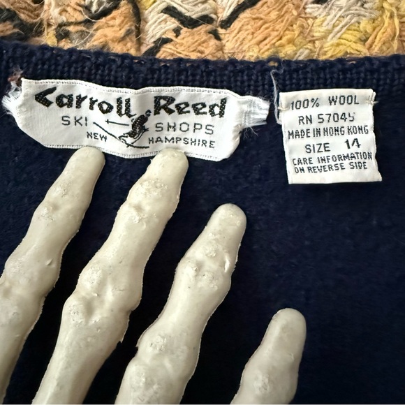 ๐ SOLD ๐ Vintage 60s Navy Blue Boiled Wool Full Button Knit Cardigan ~ Size M - Picture 7 of 7